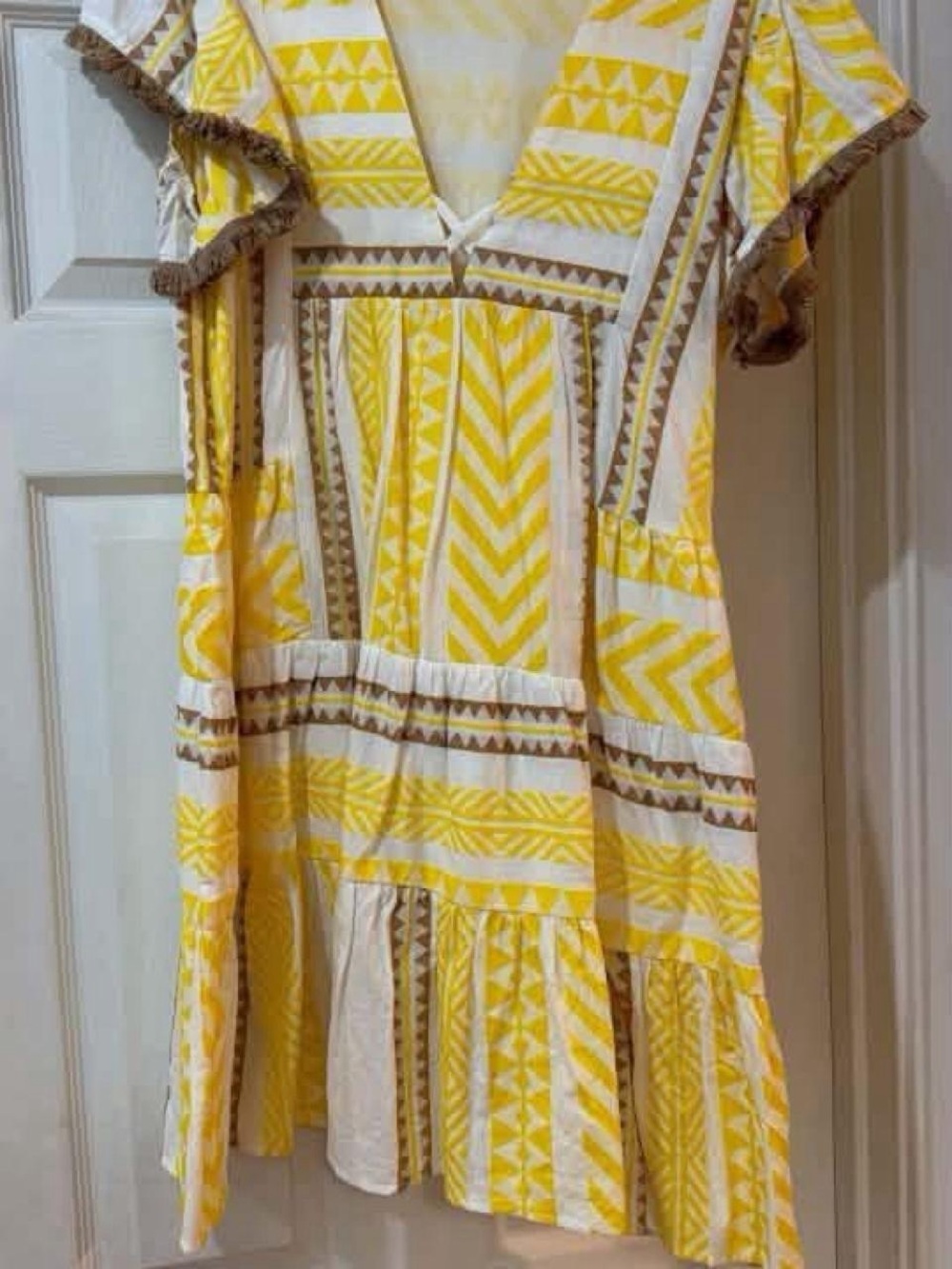 Women’s Yellow Patterned V-Neck Summer Dress